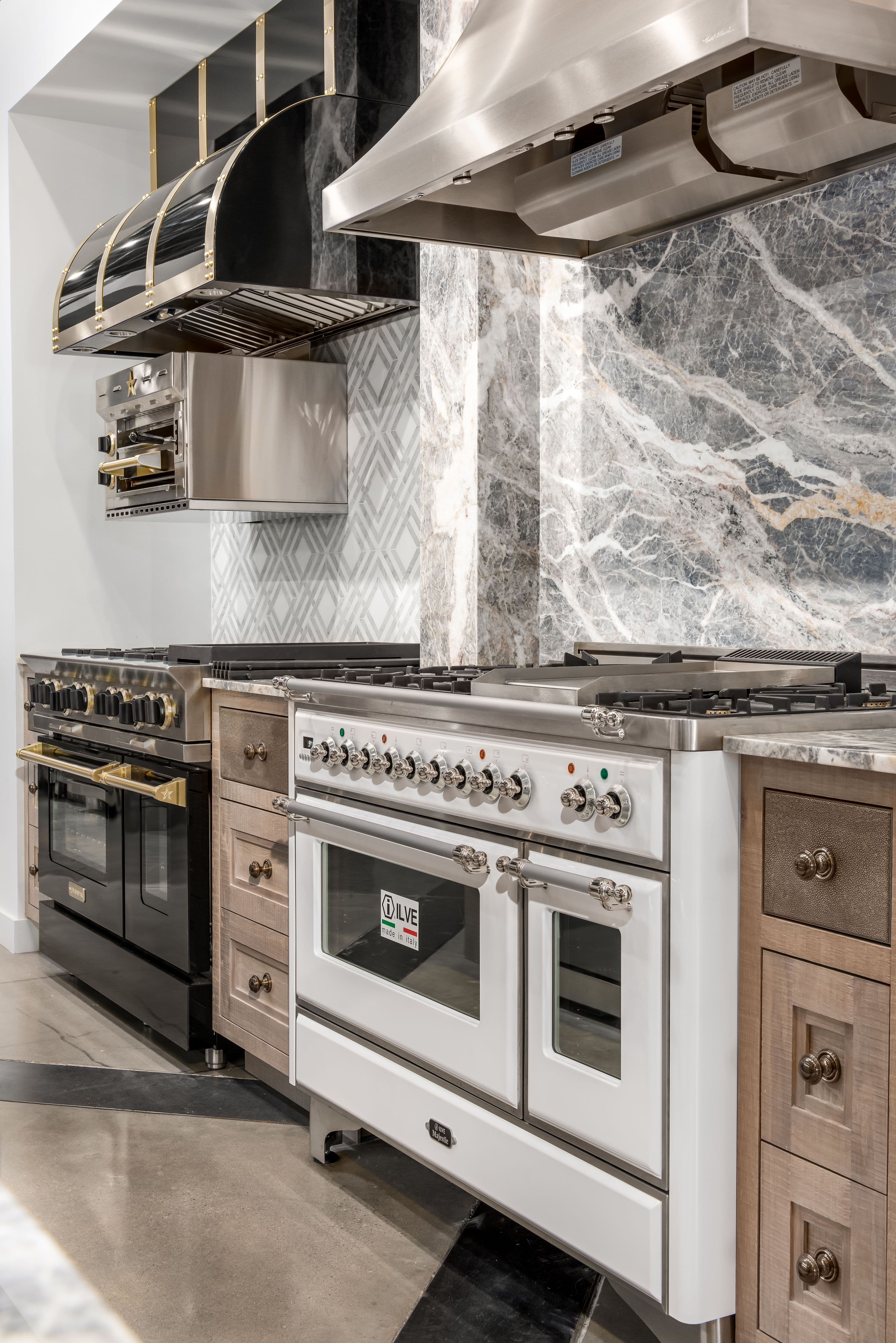 showroom image 16