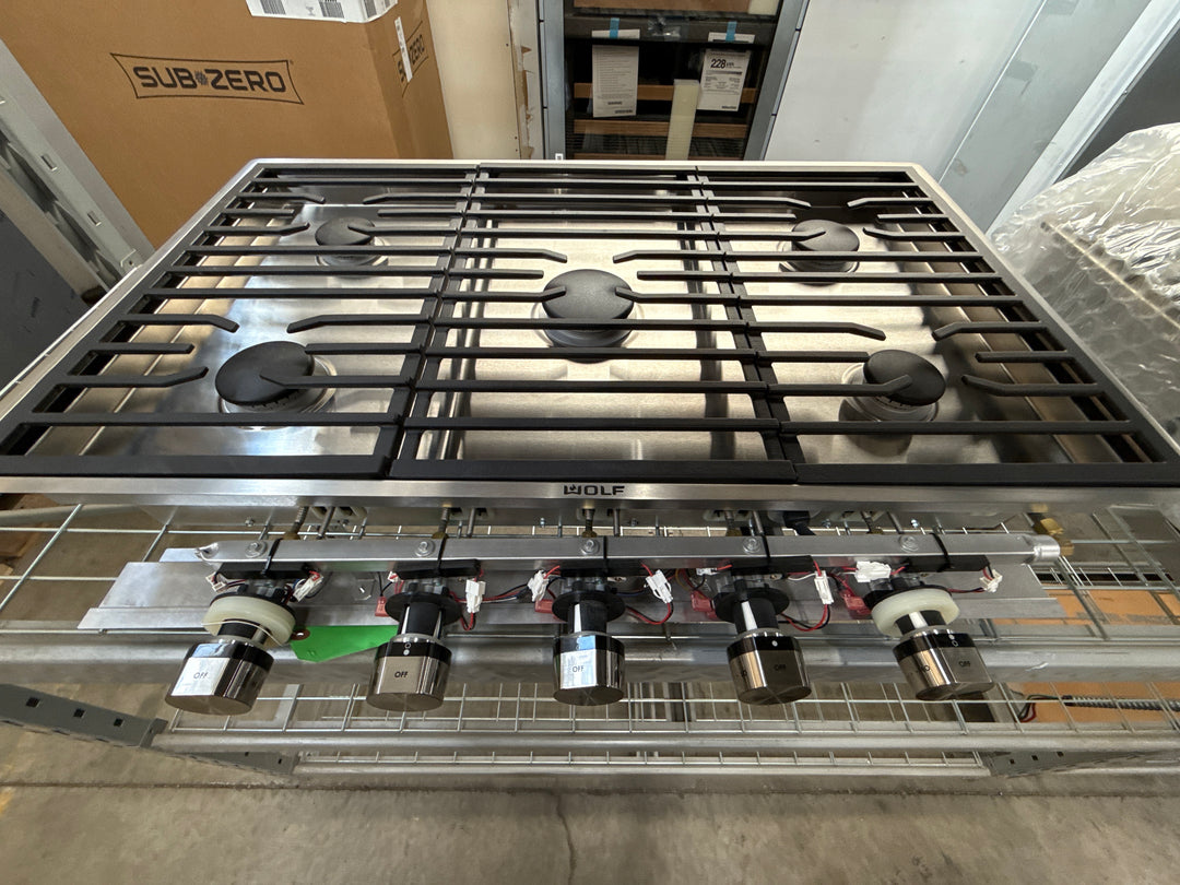 CG365C/S : Wolf 36"  Contemporary 5 Burner Gas C/Top